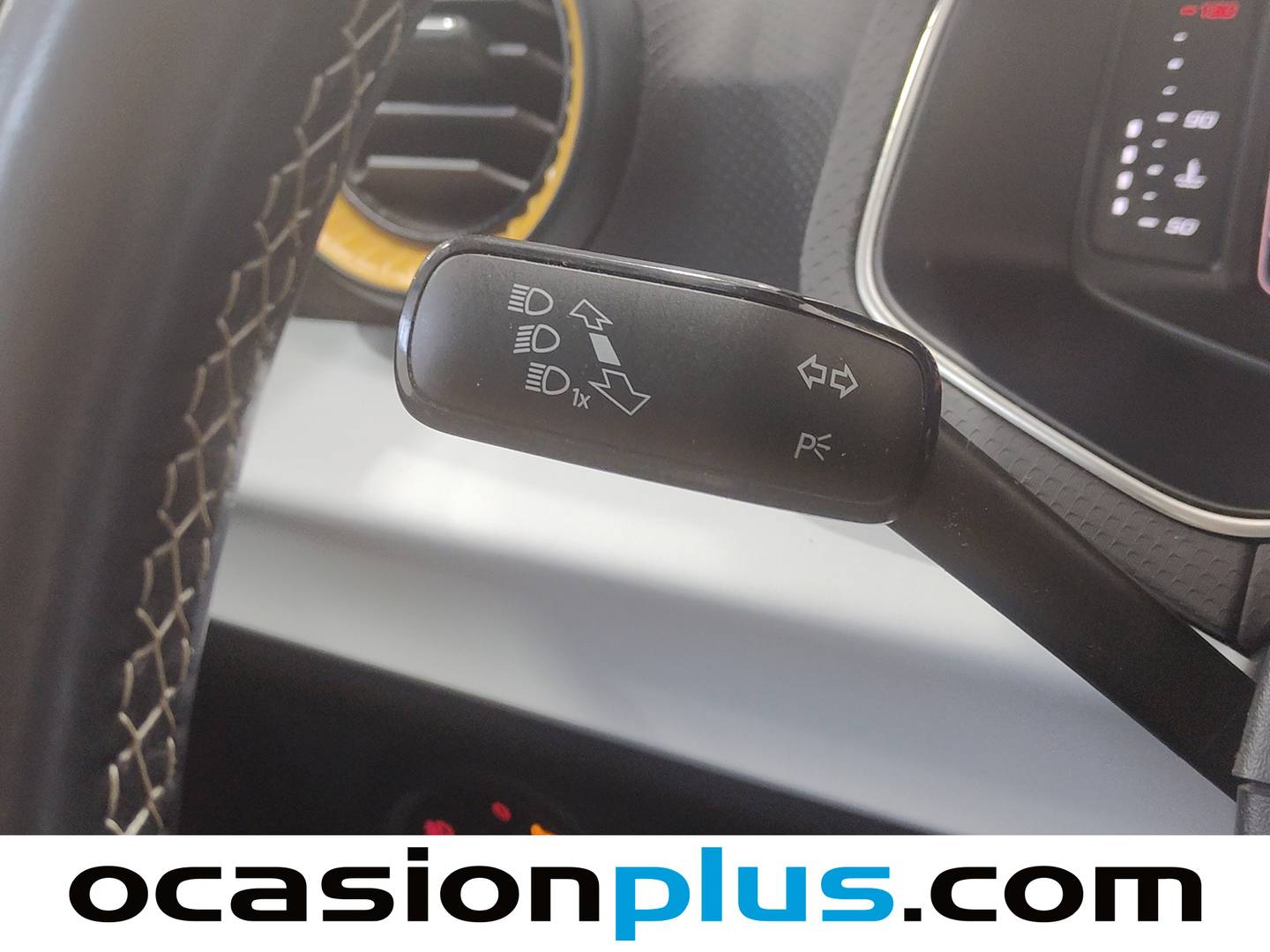 Foto Seat Arona SEAT Arona 1.0 TSI Style Plus (110 CV)