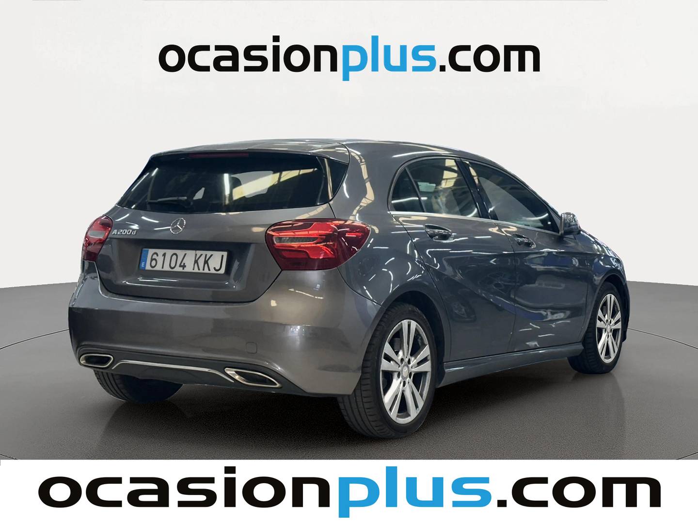 Foto trasera Mercedes Clase A Mercedes Clase A 200 d (136 CV) derecha