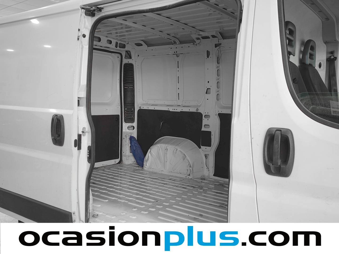 Foto asientos traseros Citroën Jumper Citroën Jumper BlueHDi (120CV) Furgón 30L1H1