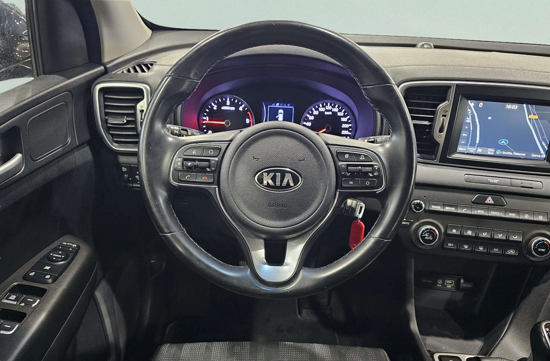Kia Sportage 1.7 CRDi Business Eco-Dynamic 4x2 - foto 21