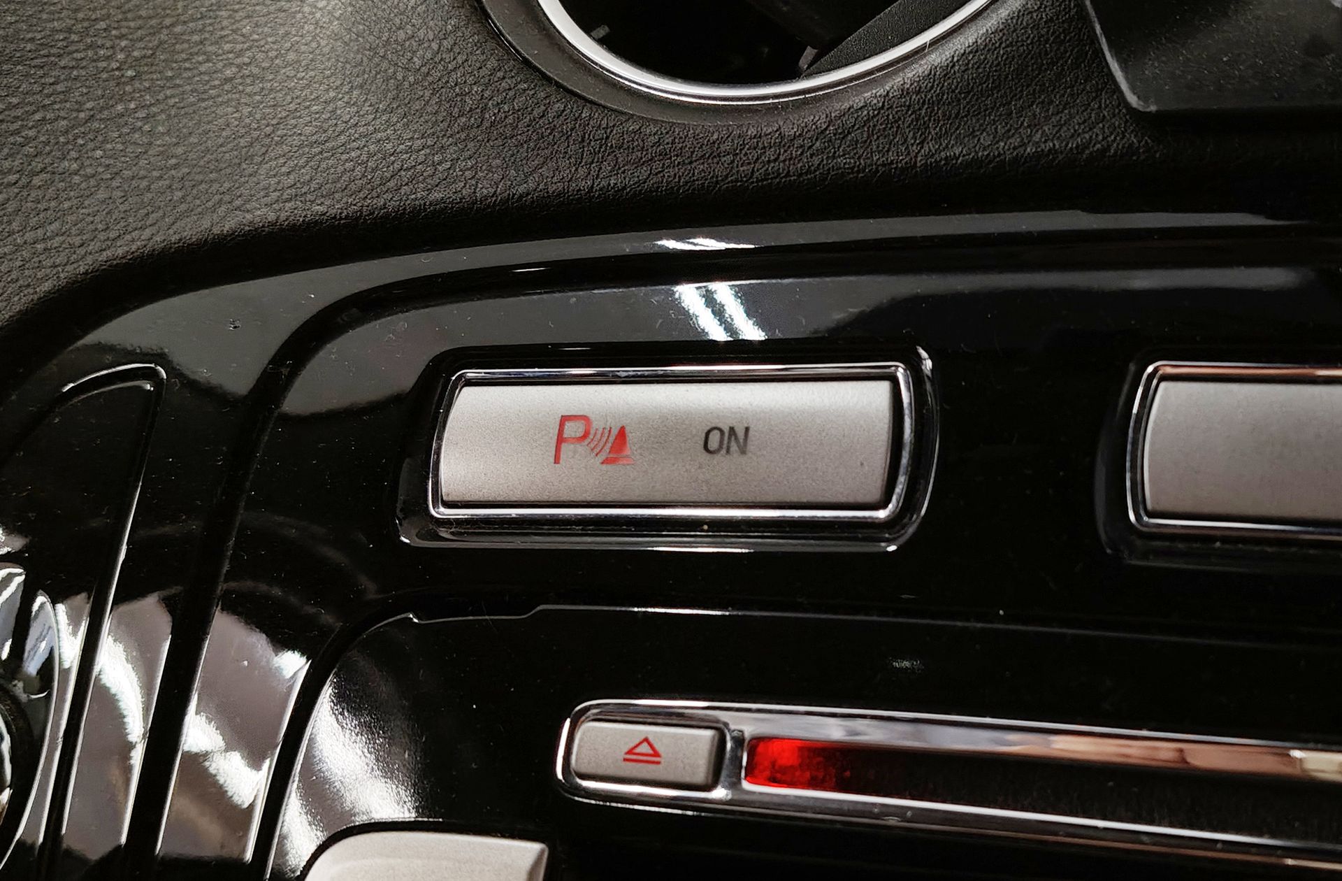 Ford Mondeo 2.0 EcoBoost 203 Titanium S Powershift - foto 10