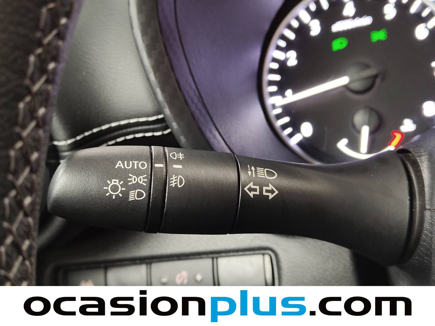 Foto Nissan JUKE Nissan Juke DIG-T 114 N-Design 4X2 (114 CV)