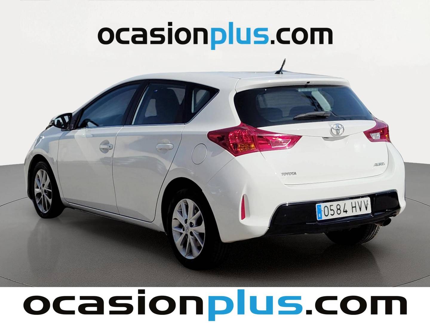 Foto trasera Toyota Auris Toyota Auris 130 Active MultiDrive (132 CV) izquierda