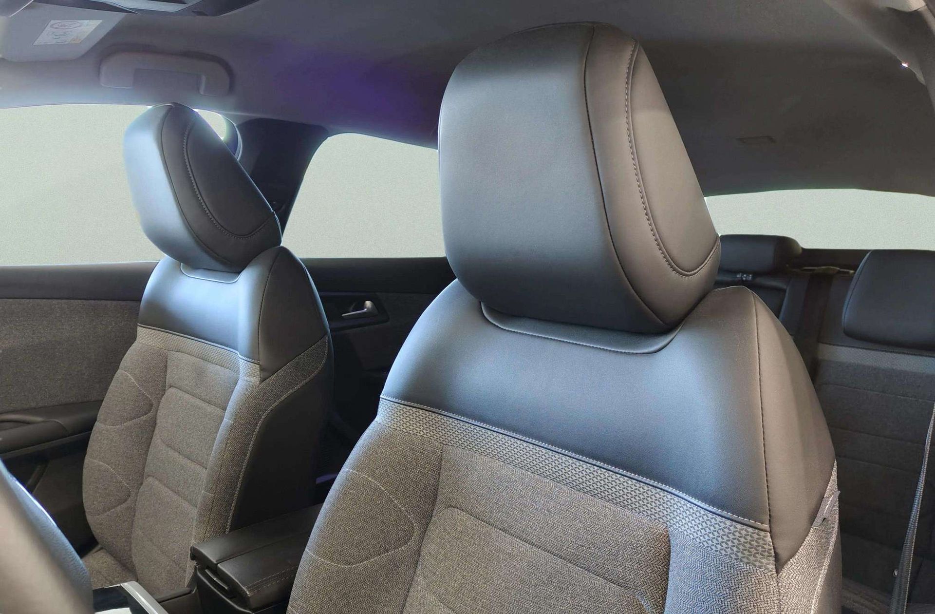 Citroën C5 X PureTech 130 Feel Pack EAT8 - foto 13