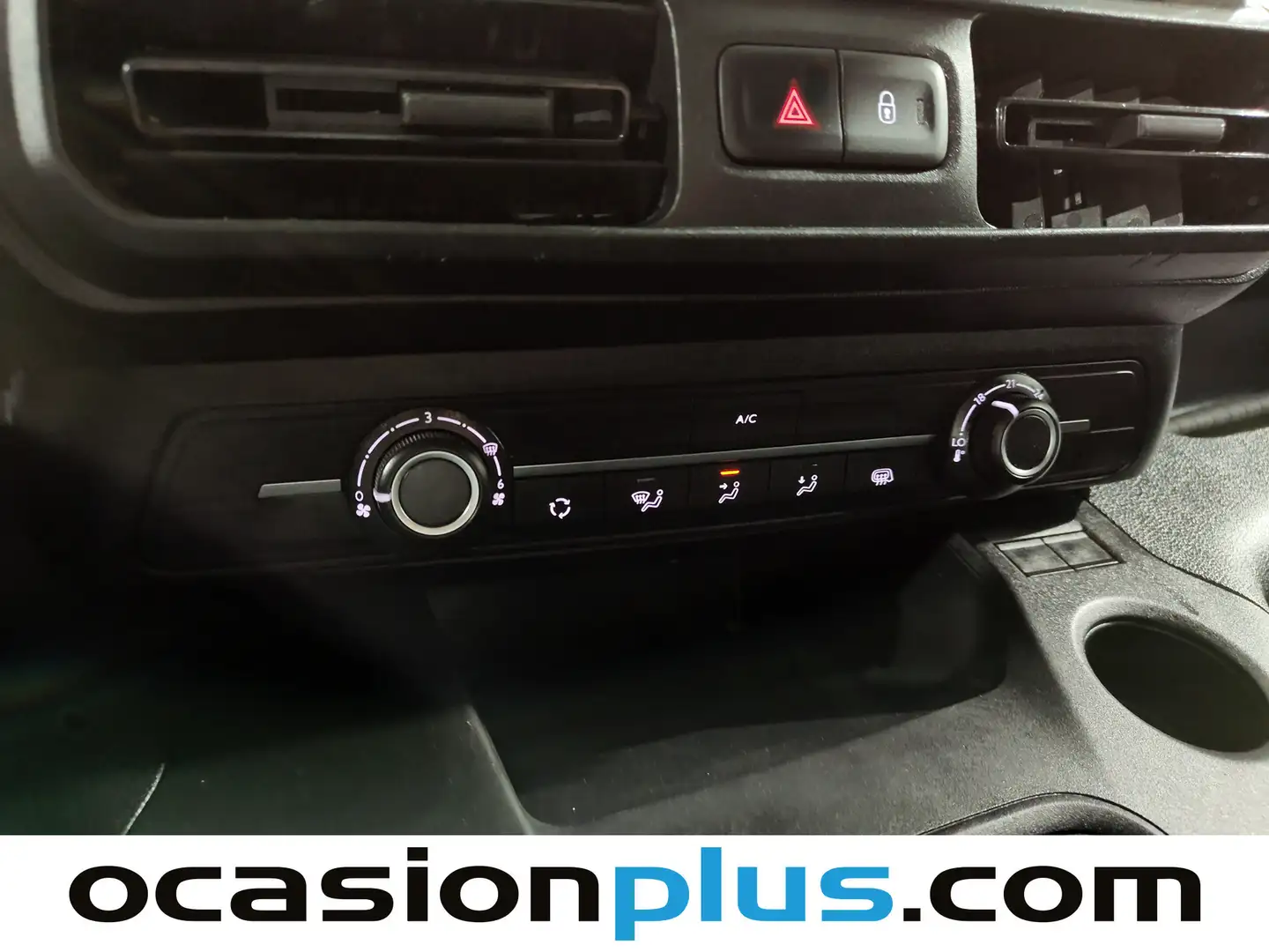 Foto Peugeot Partner Peugeot Partner BlueHDi 100 S&S Pro Standard 600kg (98 CV)