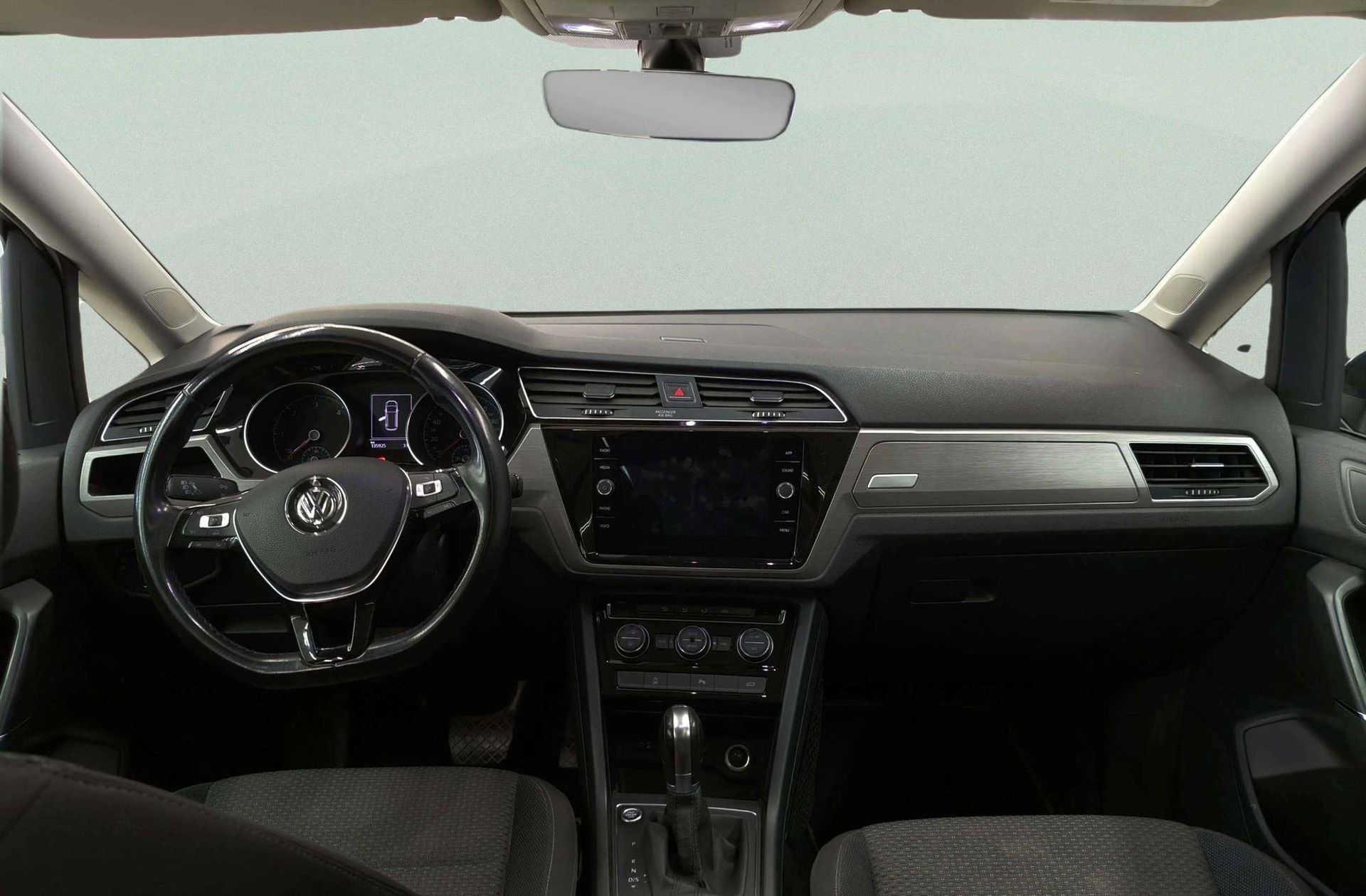 Volkswagen Touran Advance 2.0 TDI DSG - foto 7