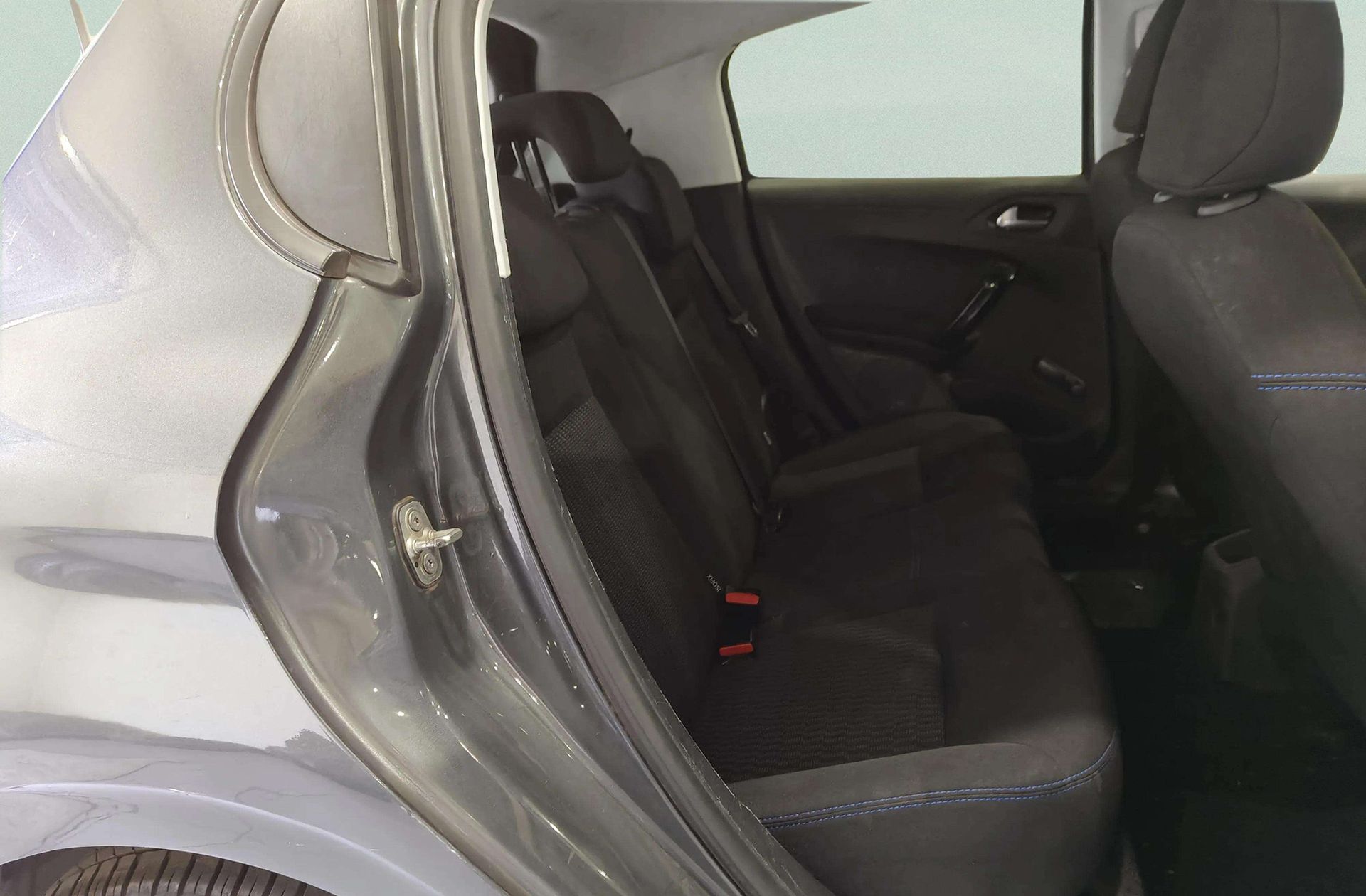 Peugeot 208 PureTech 82 Style - foto 16