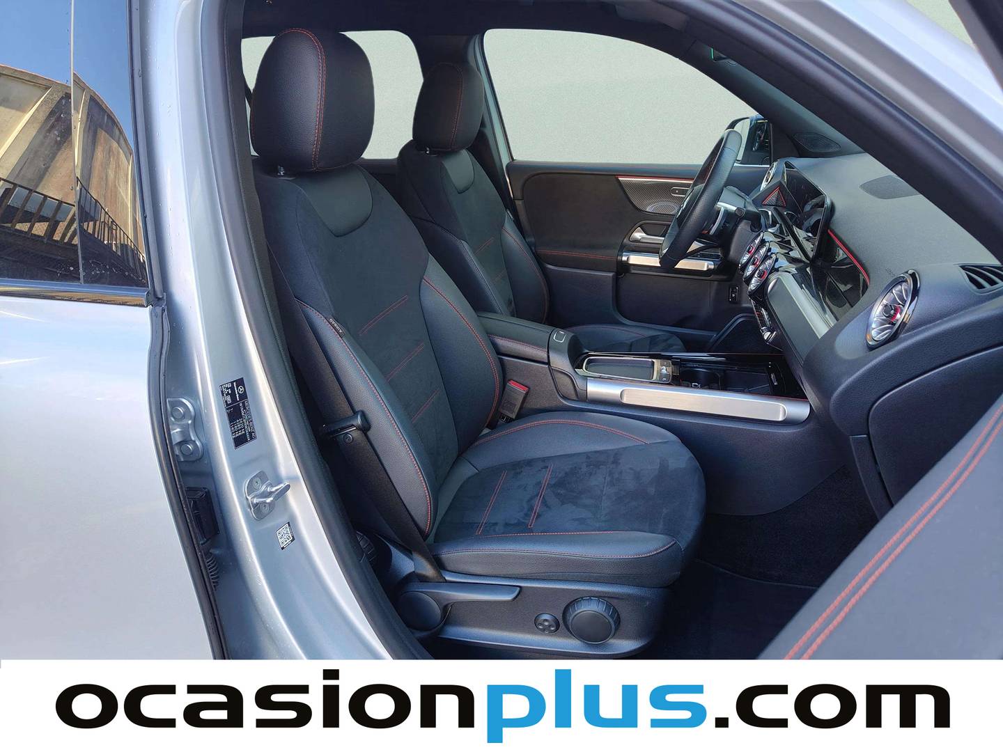 Mercedes GLB Mercedes-Benz GLB GLB 200 d (150 CV) 7 Plazas Pack AMG de segunda mano