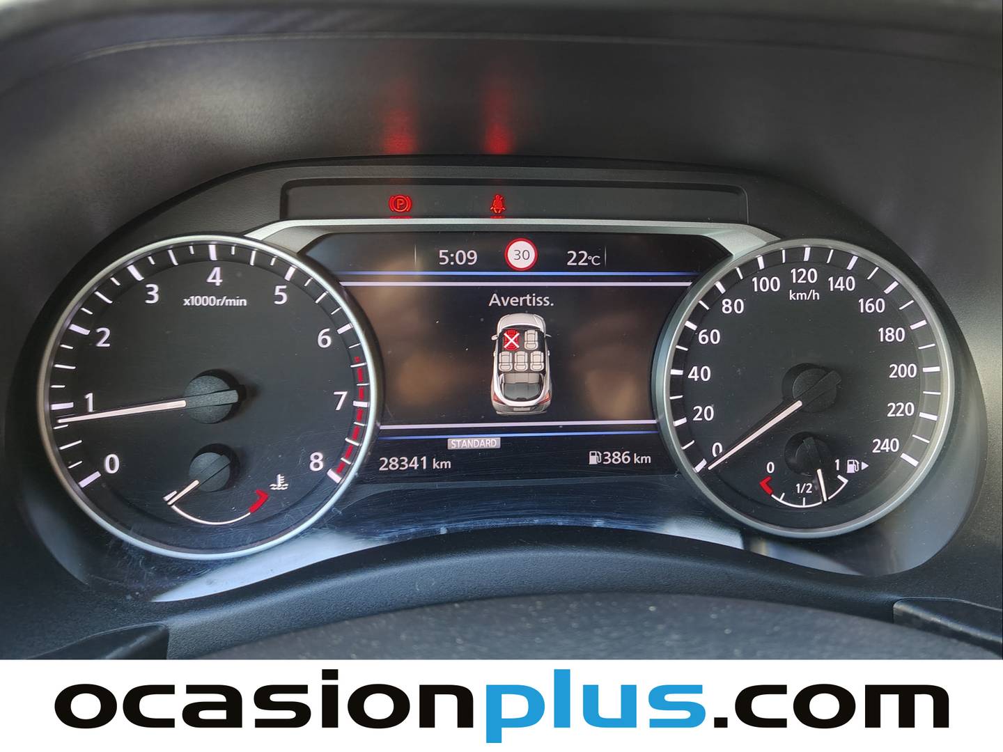 Foto Nissan JUKE Nissan Juke DIG-T N-Design Black (114 CV)