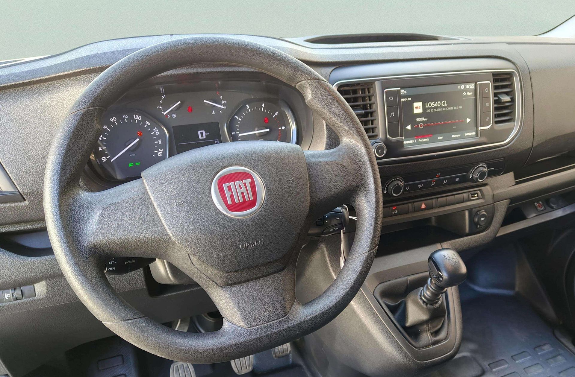 Fiat Scudo Furgon 1.5 BlueHDi L2 - foto 6