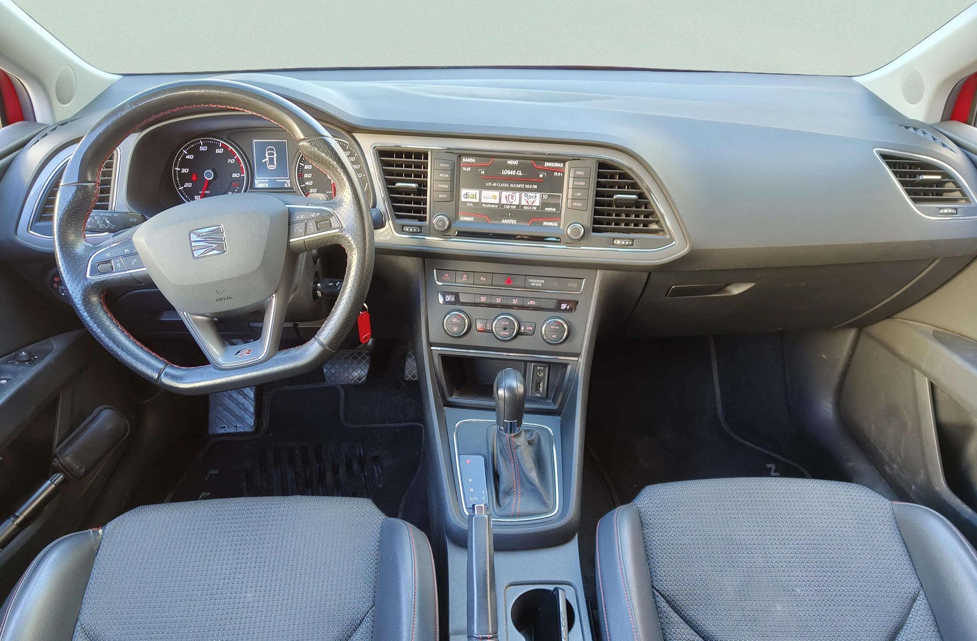 SEAT León ST 1.4 TSI ACT FR DSG7 - foto 7