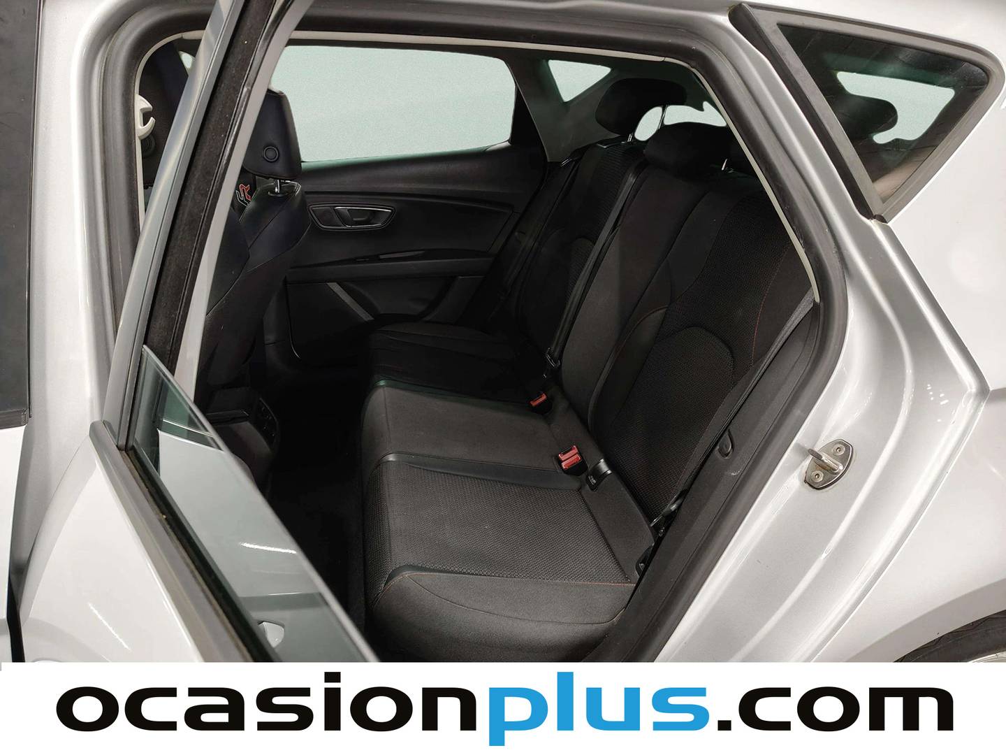 Foto asientos traseros Seat León Seat León 1.4 TSI S&S FR (125 CV)