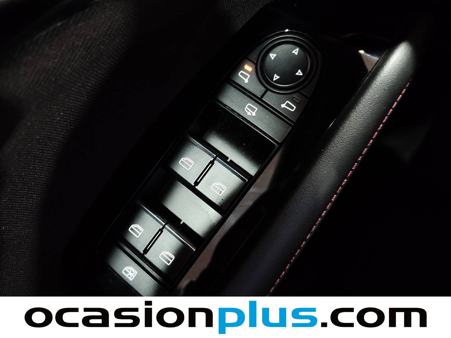 Foto Mazda Mazda3 Mazda Mazda 3 2.0 e-SKYACTIV-G Homura (122 CV)