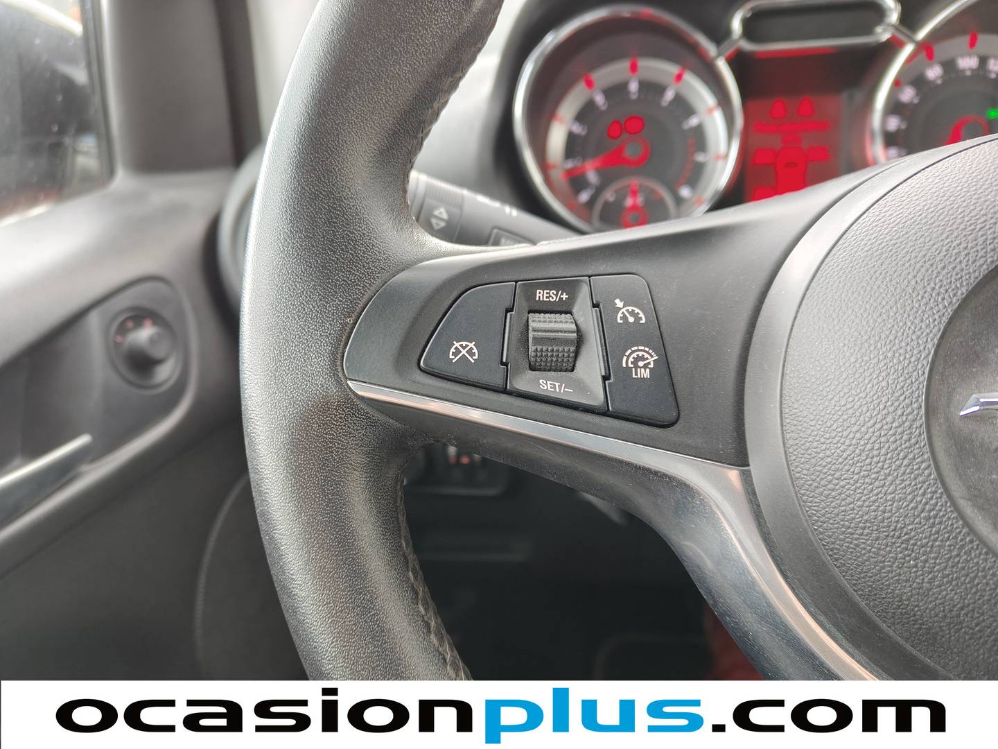 Foto Opel Adam Opel Adam 1.4 XEL Jam EASYTRONIC (87 CV)