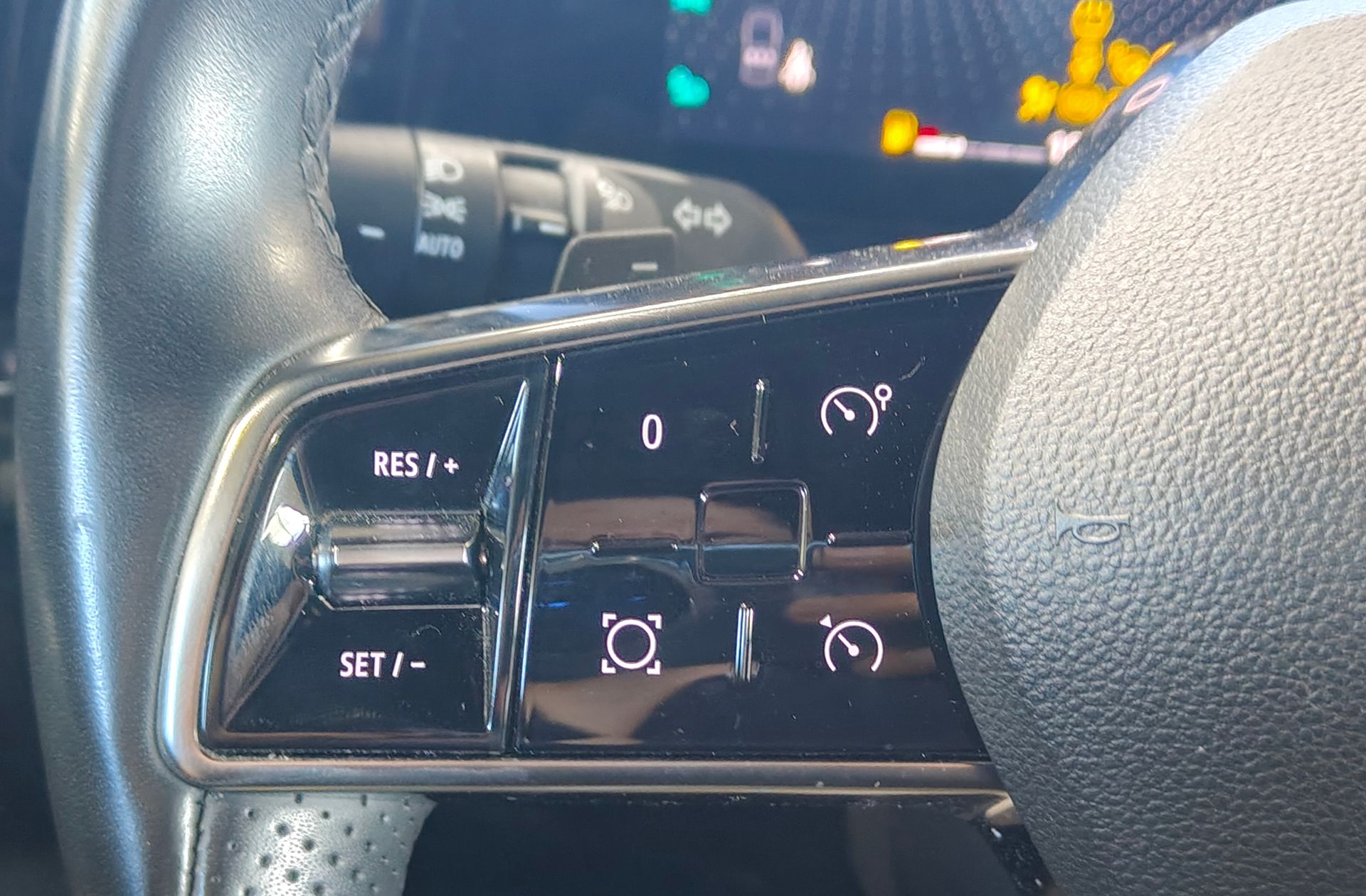 Renault Espace Techno E-Tech full hybrid - foto 29