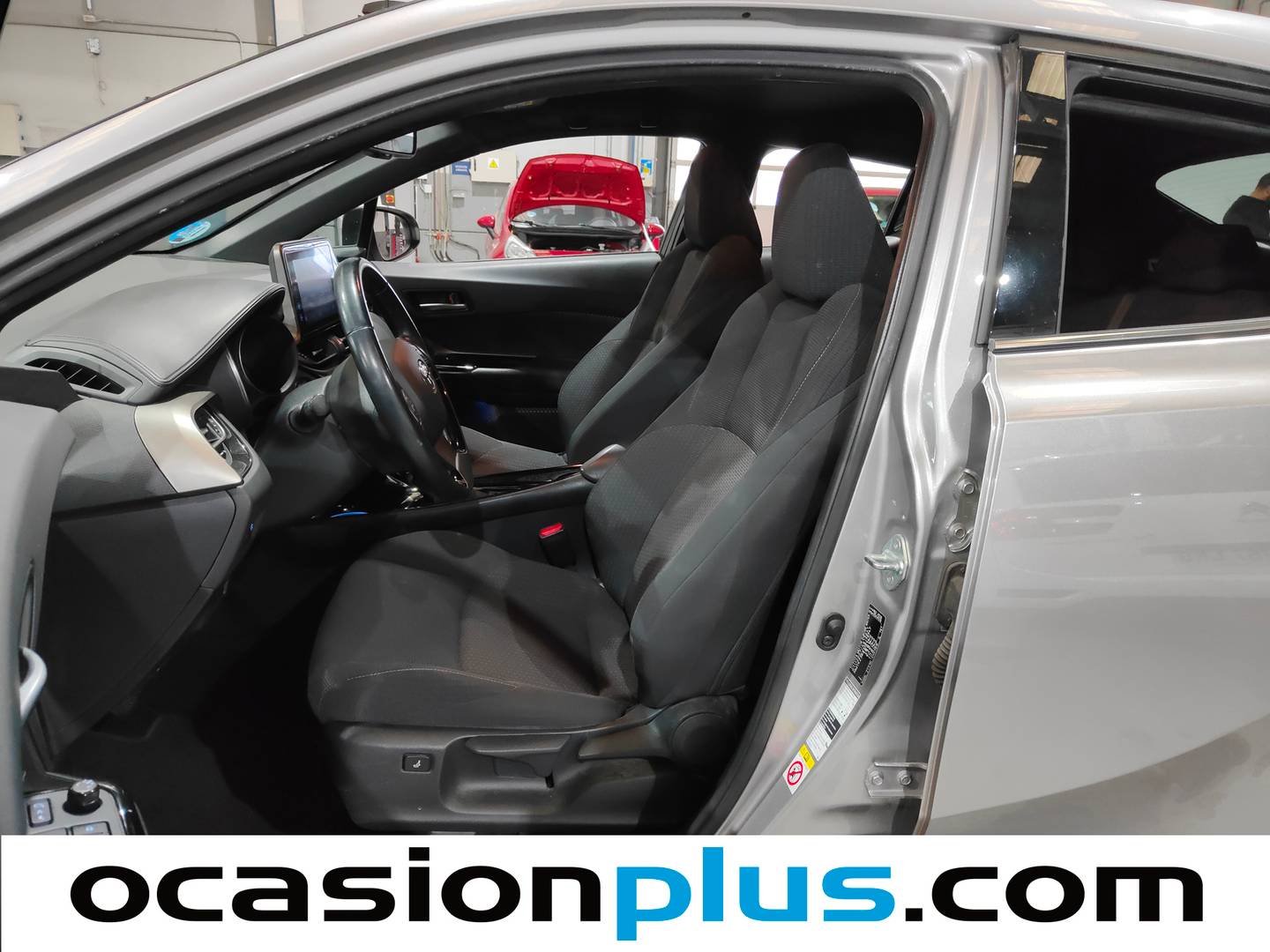 Foto asientos delanteros Toyota C-HR Toyota C-HR 1.8 125H Advance (122 CV)