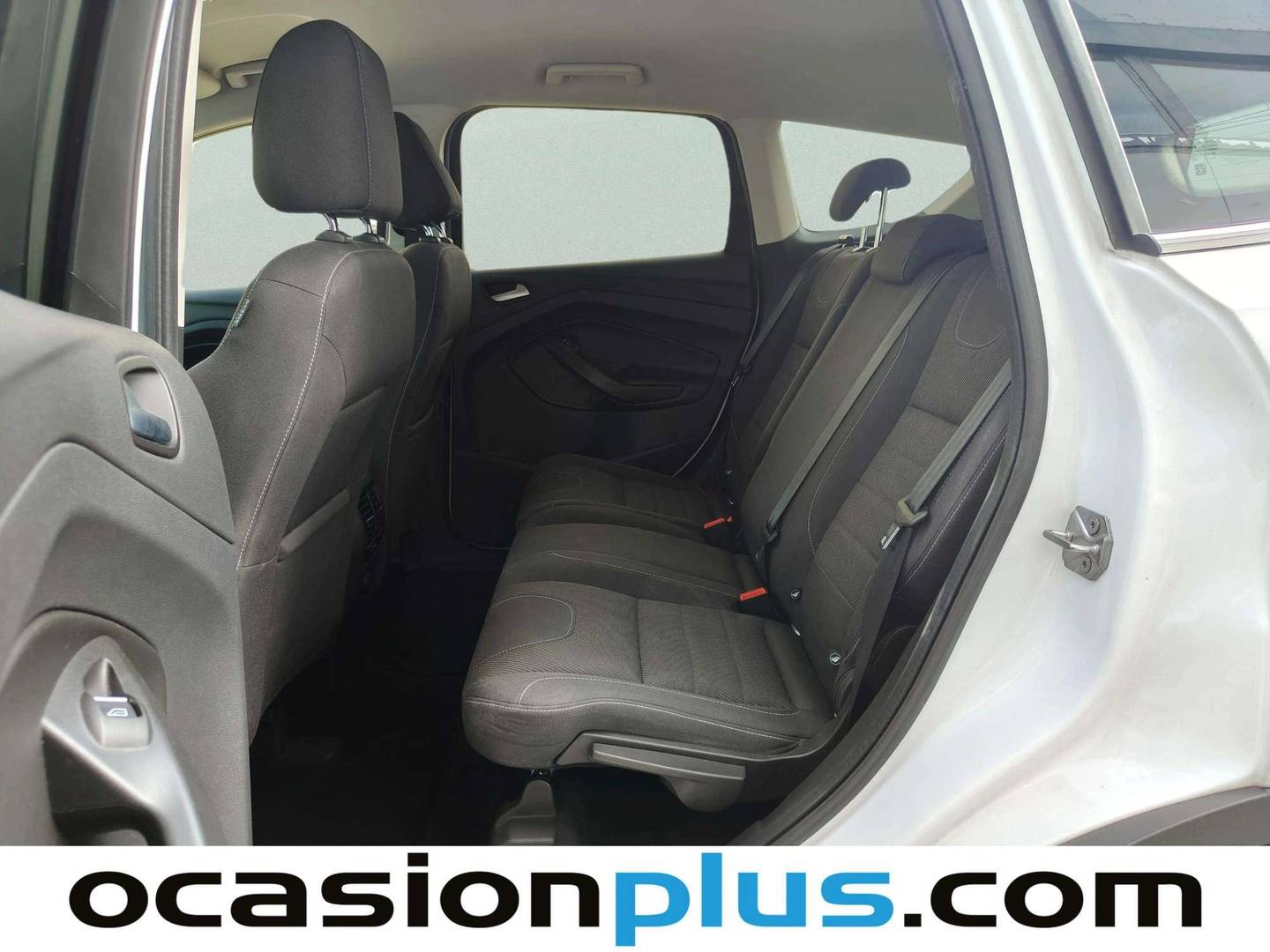 Foto asientos traseros Ford Kuga Ford Kuga 1.5 EcoBoost S&S Trend 4x2 (120 CV)