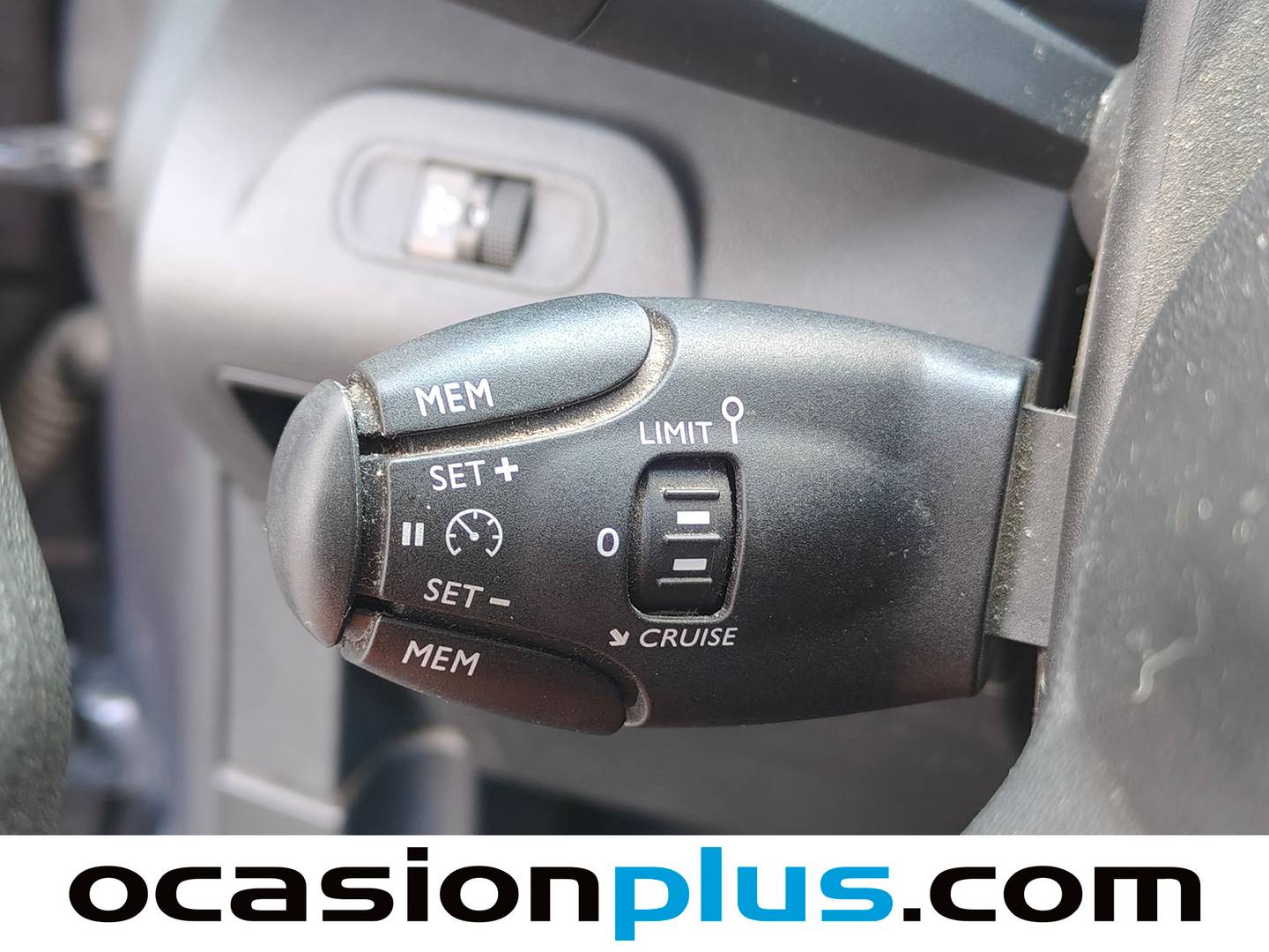 Citroën Berlingo Citroën Berlingo Combi PureTech 110 S&S Talla M Feel (110 CV) de segunda mano