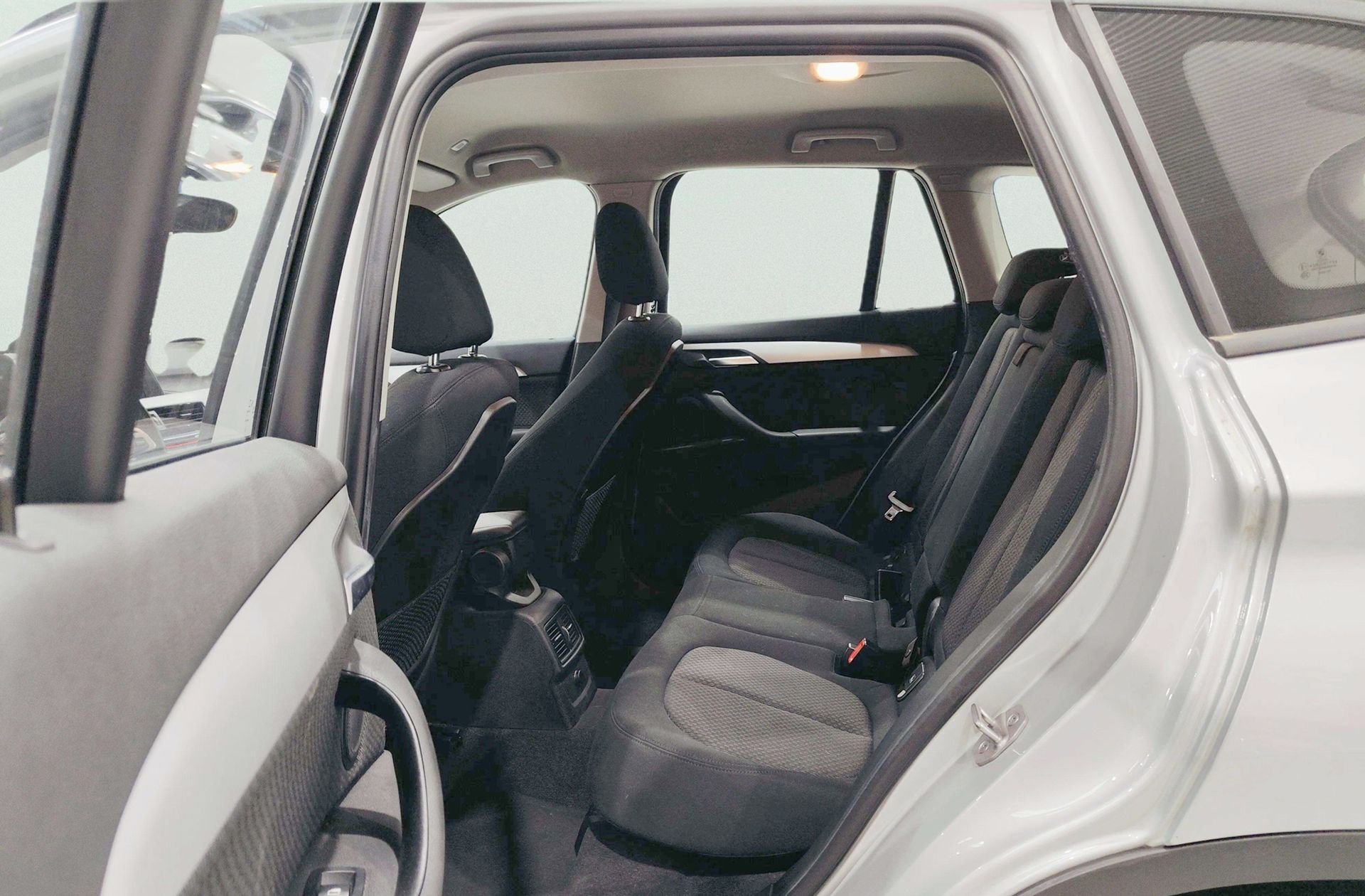 BMW X1 sDrive20i - foto 10