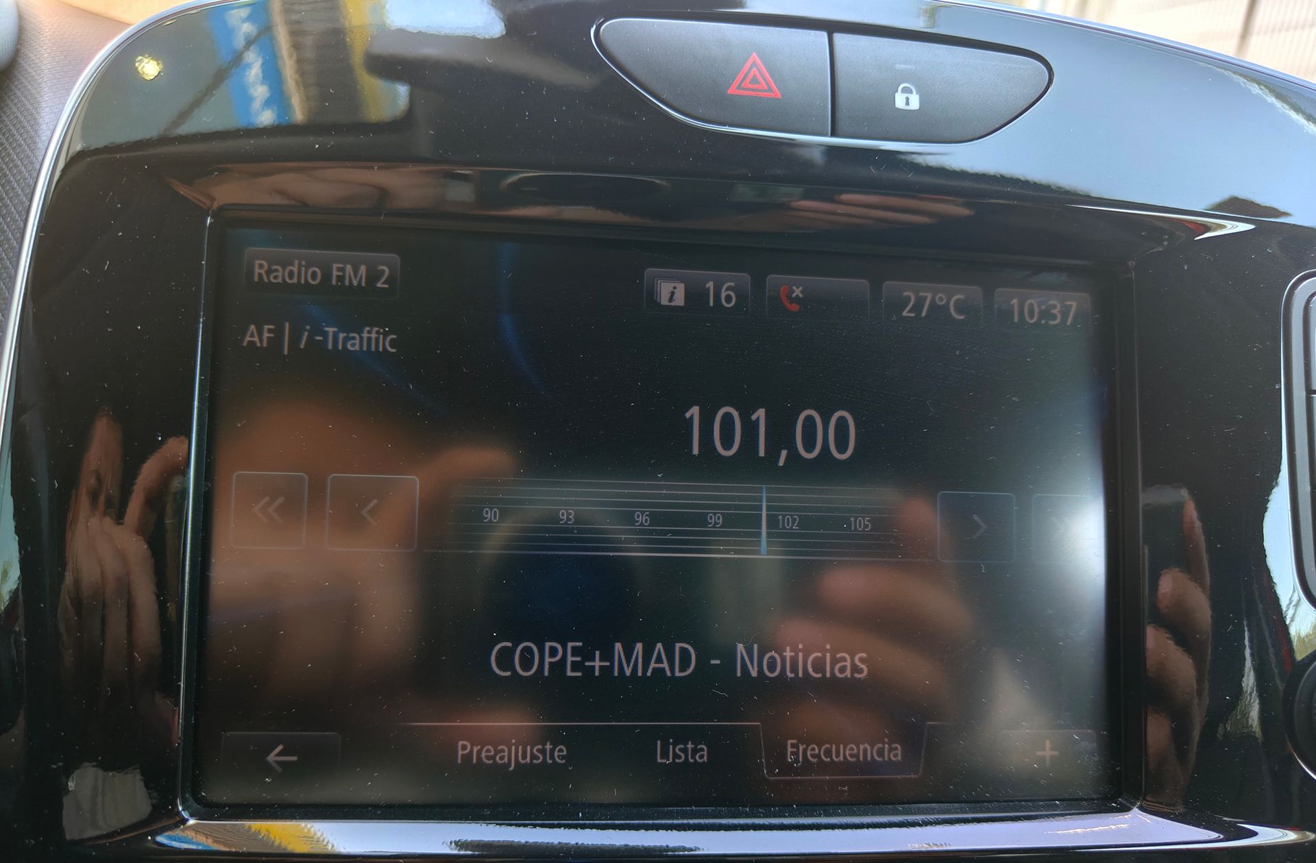 Renault Clio Zen Energy TCe - foto 30