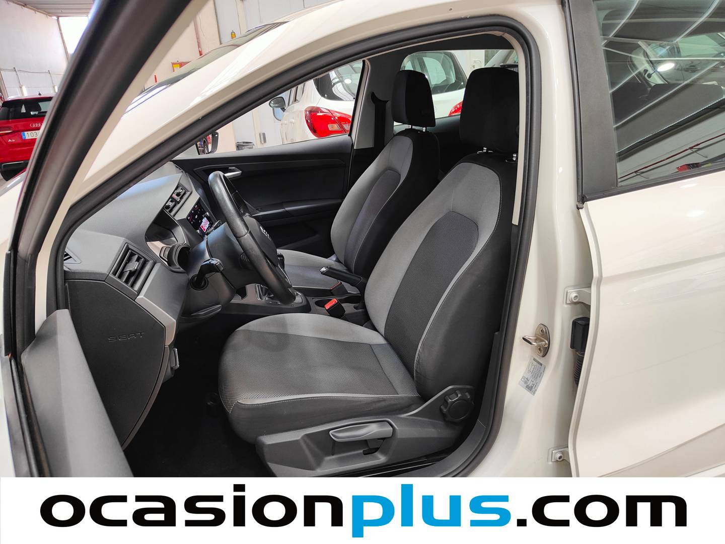 Foto asientos delanteros Seat Ibiza Seat Ibiza 1.0 EcoTSI Style  (95 CV)