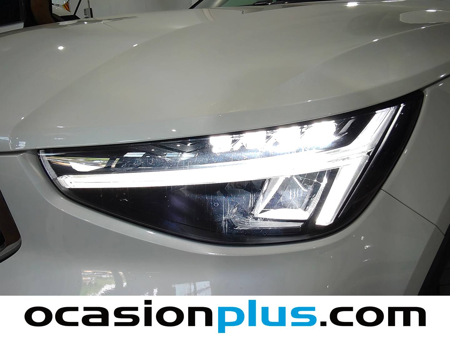 Acabados Volvo XC40 Volvo XC40 B3 Gasolina Mild hybrid Core Auto (163 CV)