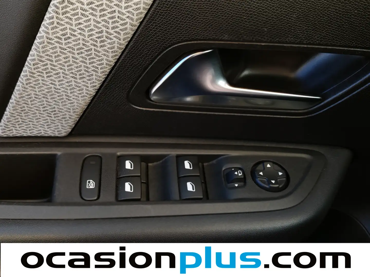 Foto Citroën C4 Citroen C4 PureTech 130 S&S 6v Feel Pack (130 CV)