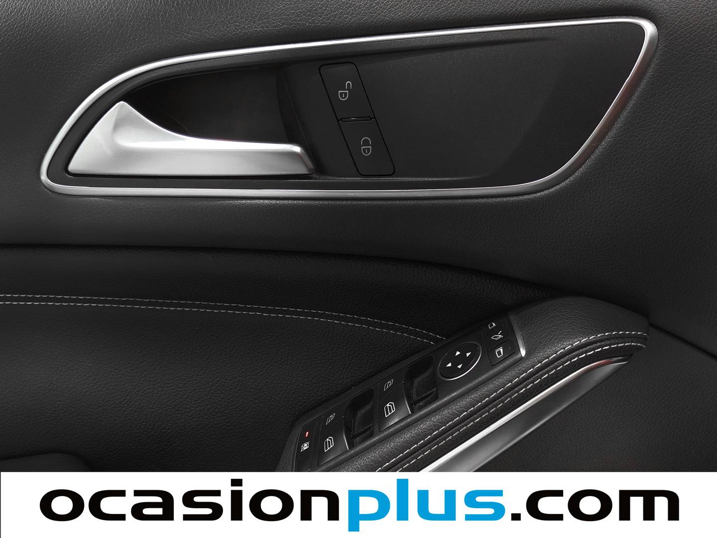 Foto Mercedes GLA Mercedes-Benz GLA GLA 180 (122 CV) Pack AMG