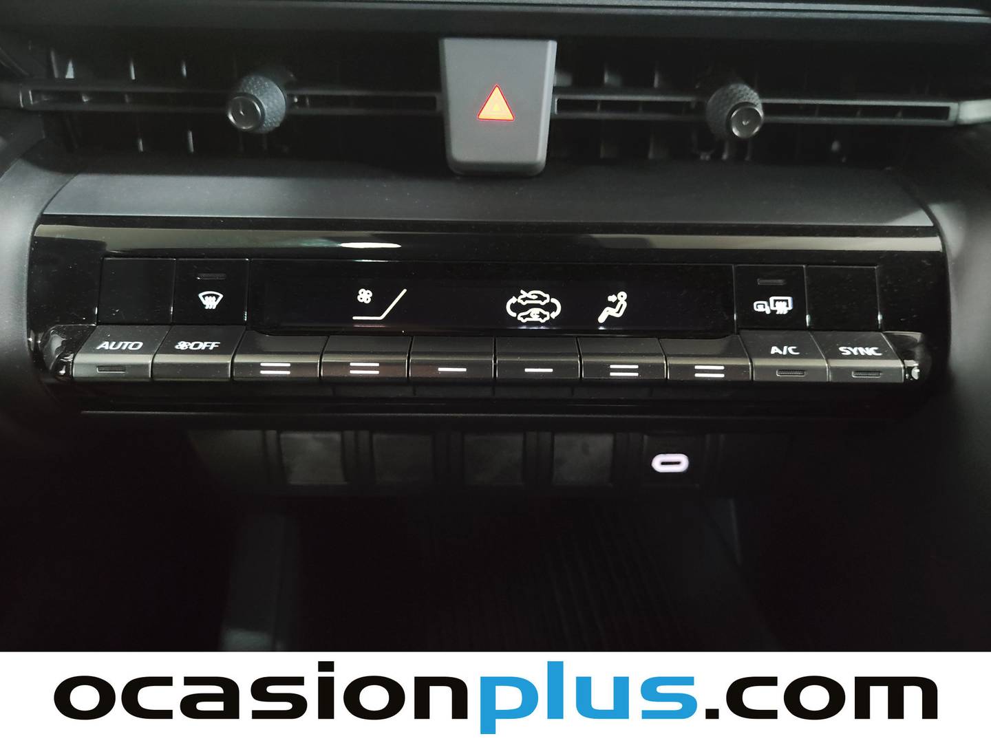 Toyota C-HR Toyota C-HR 140H Business (140 CV) automático