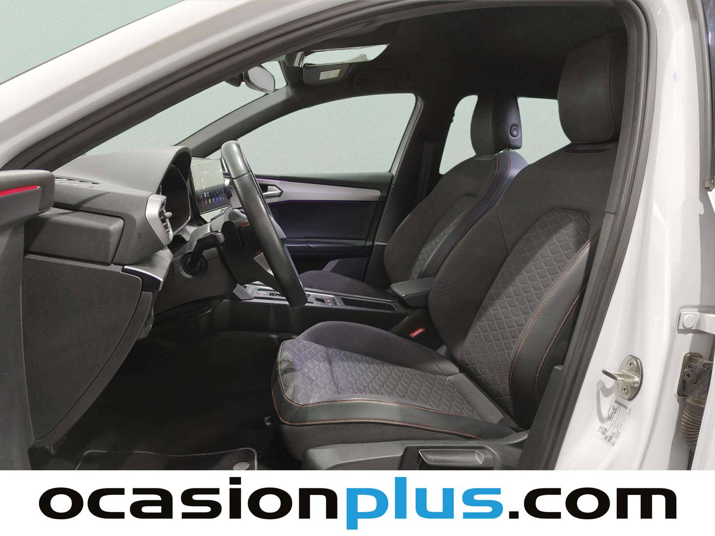 Foto asientos delanteros Seat León Seat León ST 2.0 TDI S&S FR XXL DSG (150 CV)