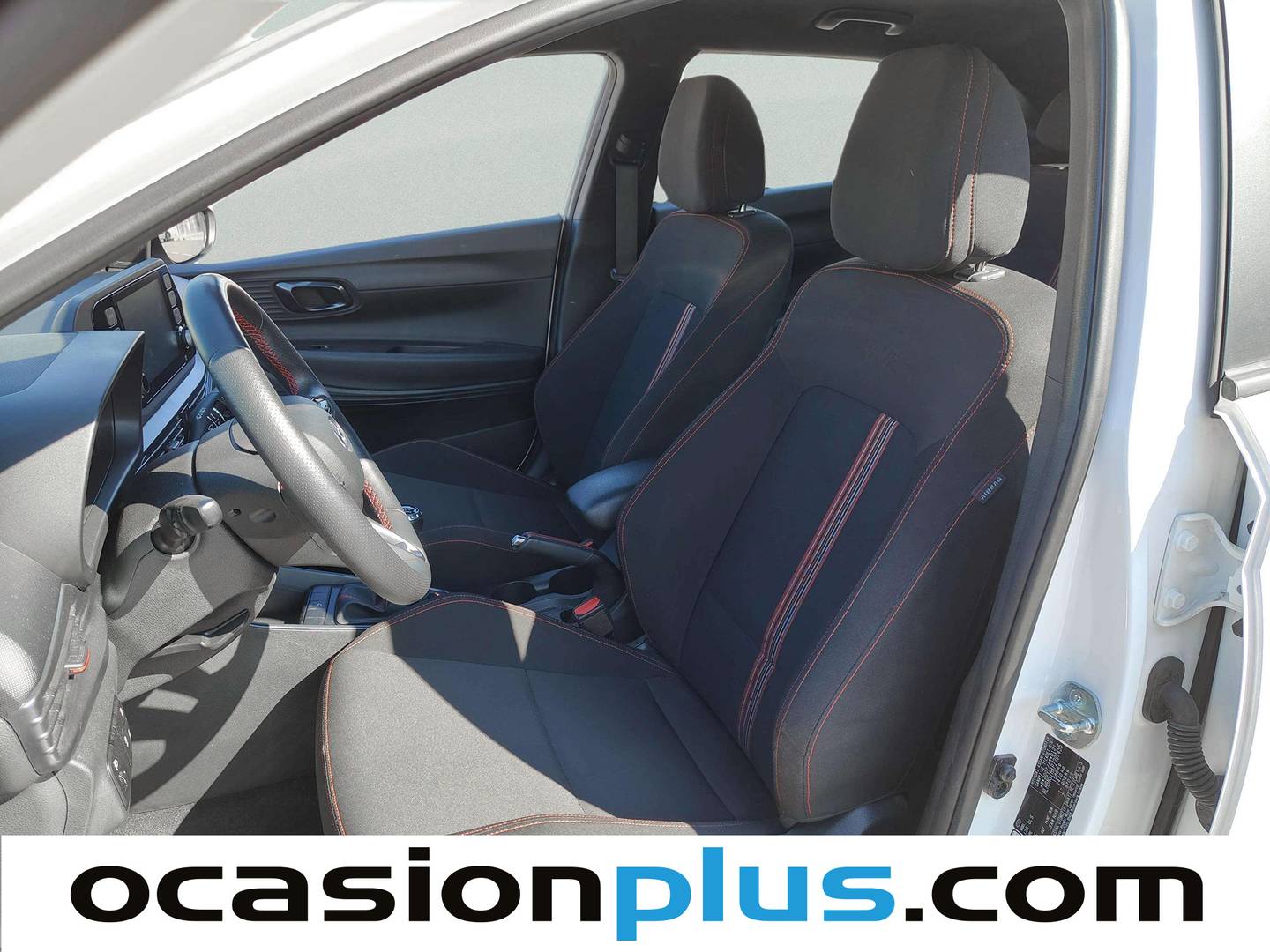 Foto asientos delanteros Hyundai i20 Hyundai i20 1.2 MPI N Line 30 Aniversario (84 CV)