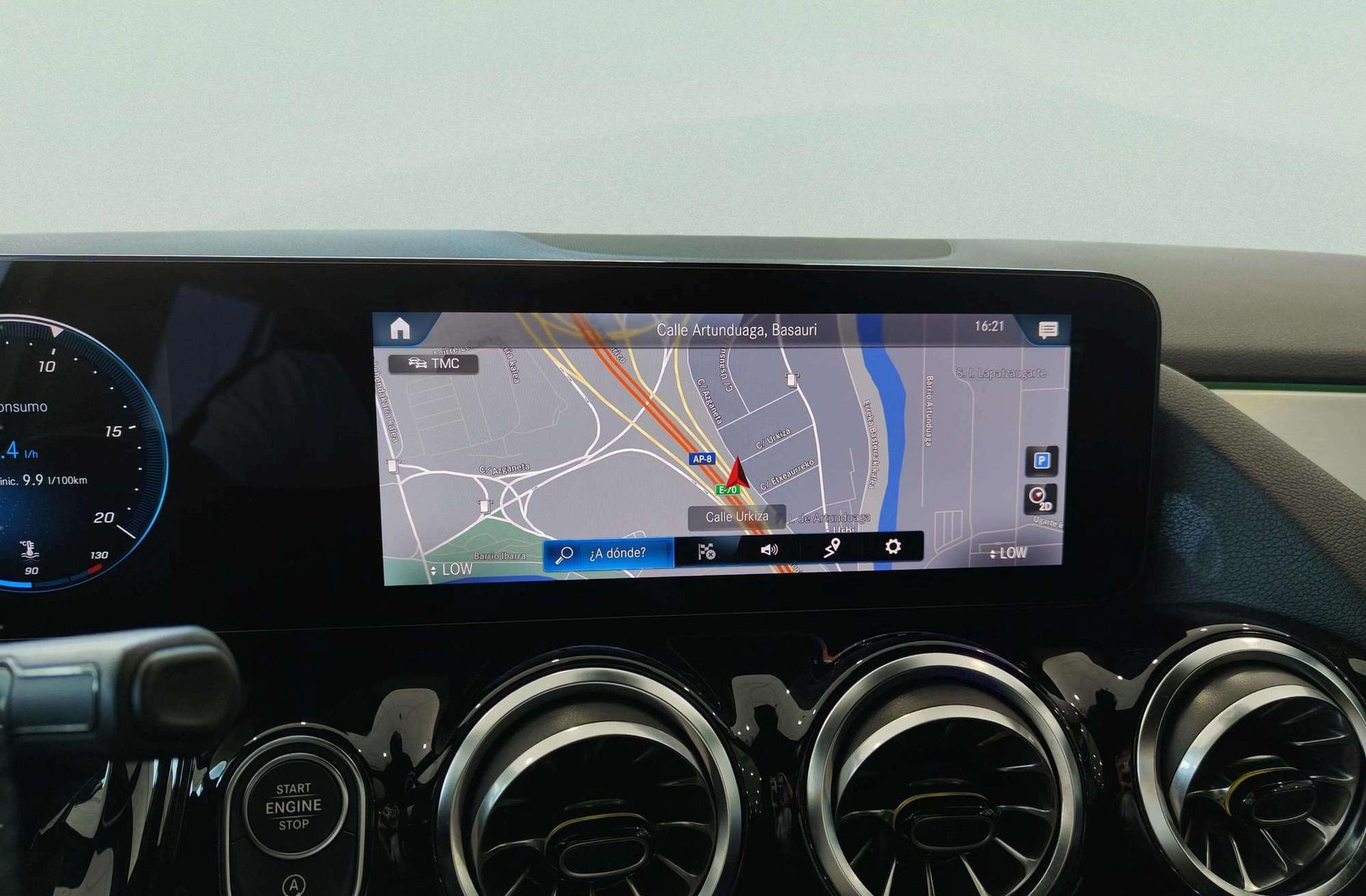 Mercedes-Benz GLA 200 Pack AMG - foto 8