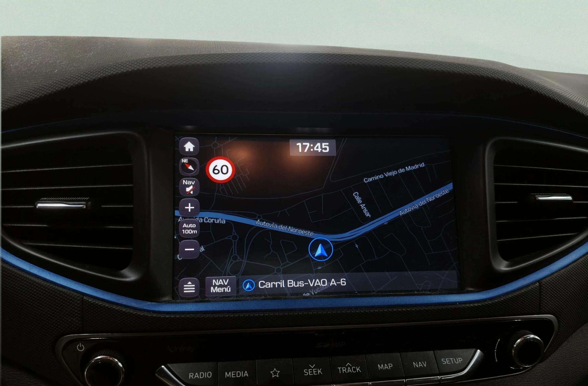 Hyundai Ioniq 1.6 GDI PHEV Tecno DCT - foto 7