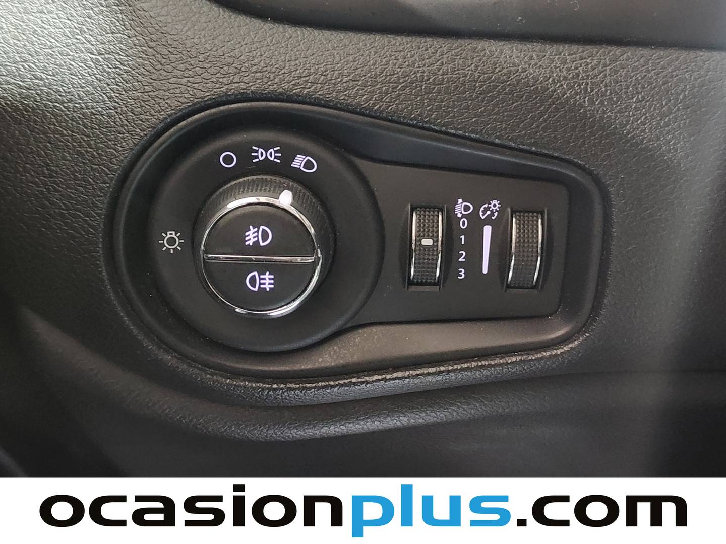 Equipamiento del Jeep Renegade Jeep Renegade 1.4 Multiair Limited 4x2 (140 CV)