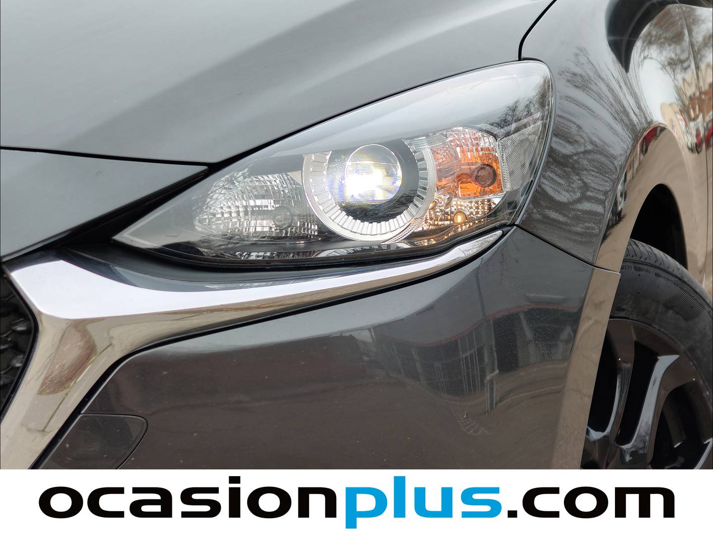 Foto Mazda Mazda2 Mazda Mazda 2 1.5 GE Black Tech Edition (90 CV)