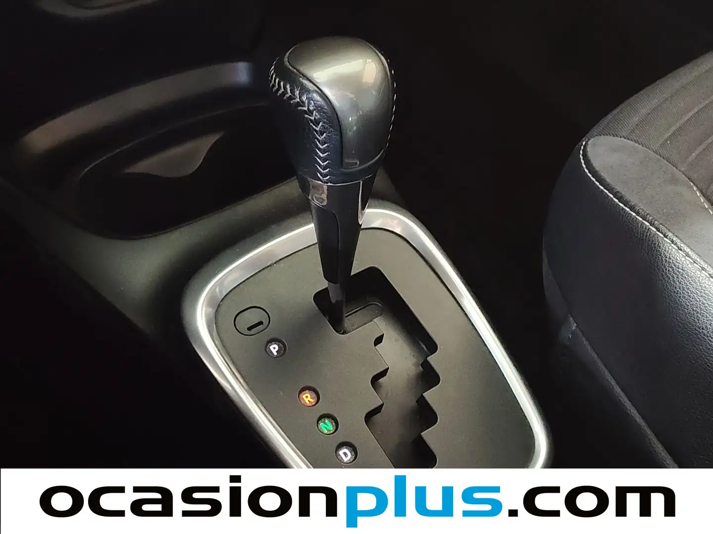 Foto Toyota Yaris Toyota Yaris 100H Advance (100 CV)