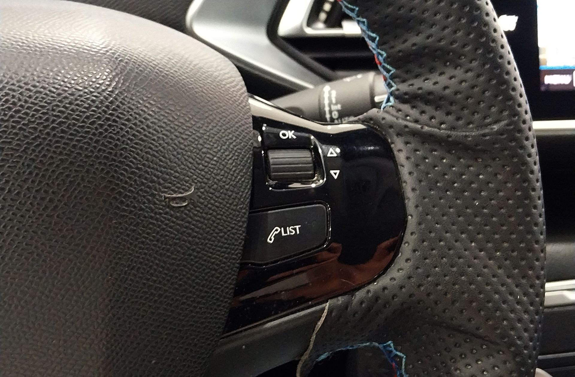 Peugeot 308 Active Pack BlueHDi - foto 26