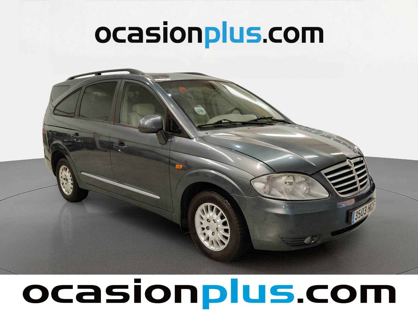 Foto delantera SsangYong Rodius SsangYong Rodius 270 Xdi Limited (165 CV) 7 Plazas derecha