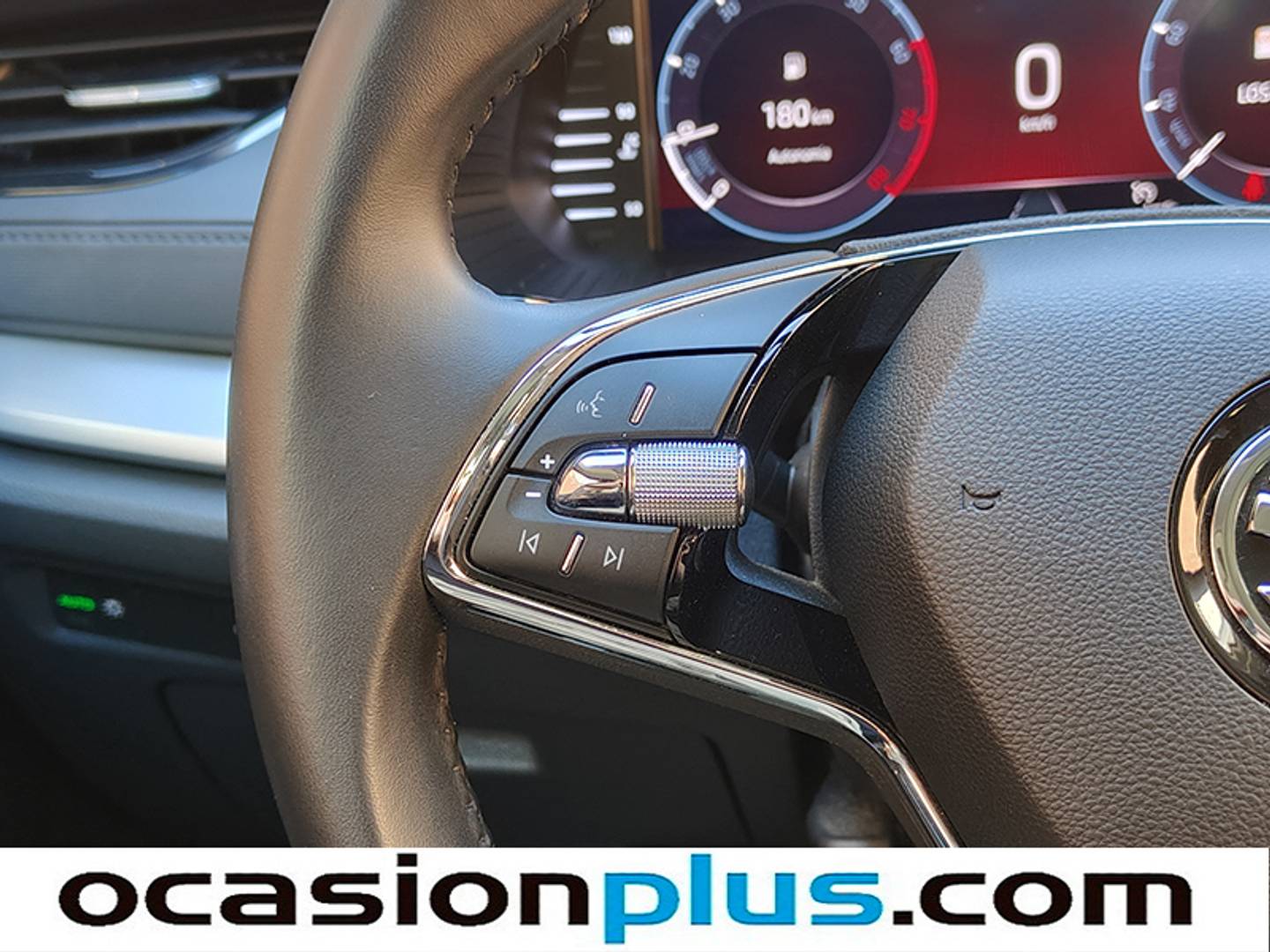 Foto Skoda Octavia Skoda Octavia Combi 1.0 TSI Ambition (110 CV)