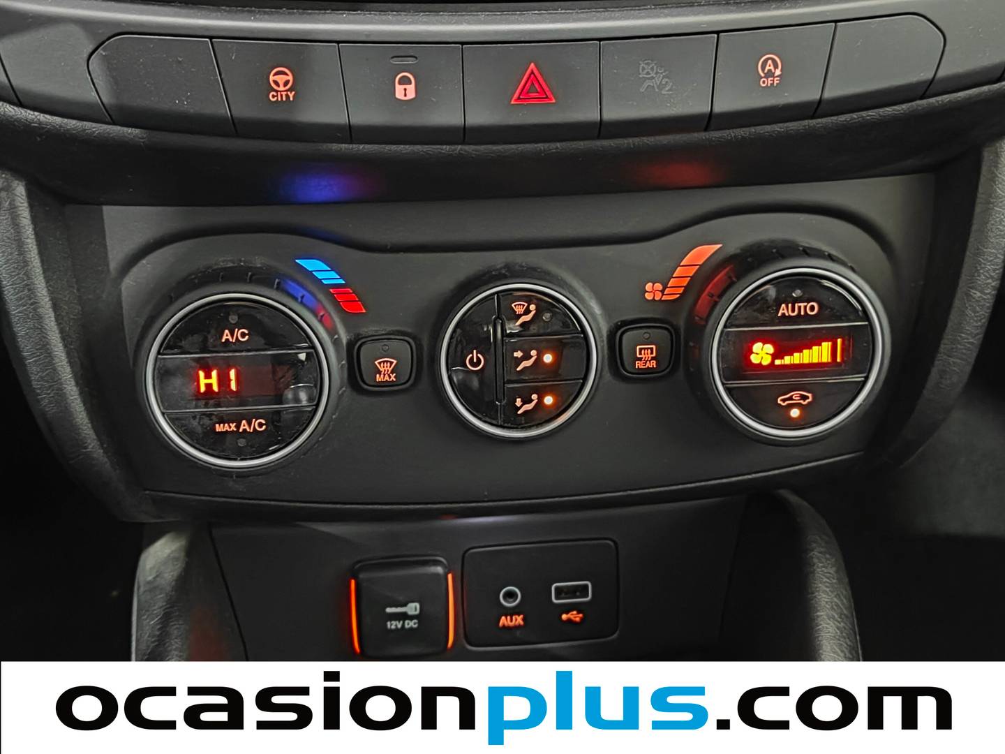 Paquetes del Fiat Tipo Fiat Tipo 1.3 Multijet Lounge (95 CV)