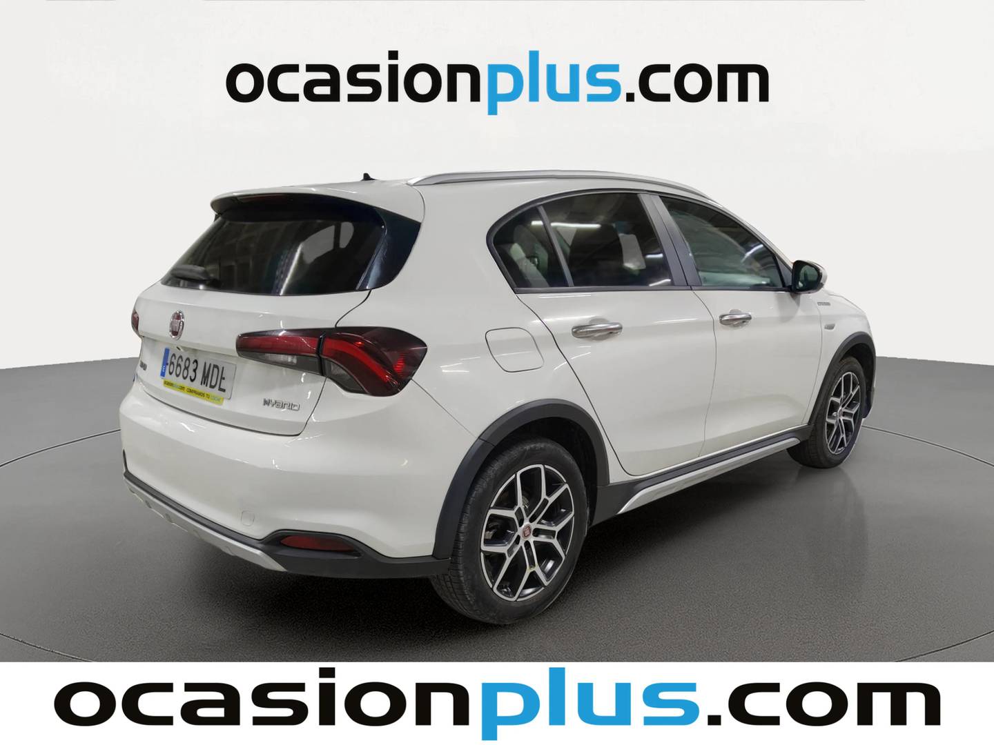 Foto trasera Fiat Tipo Fiat Tipo 1.5 Hybrid Cross DCT (130 CV) derecha