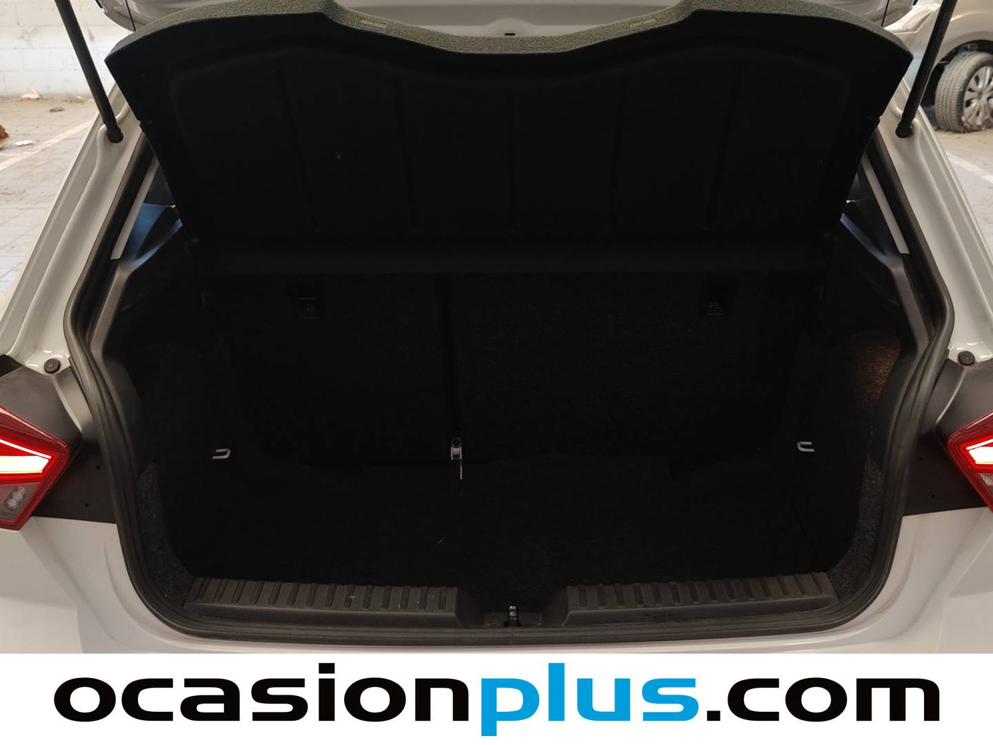 Fotos maletero Seat Ibiza Seat Ibiza 1.0 TSI Style Plus (110 CV)