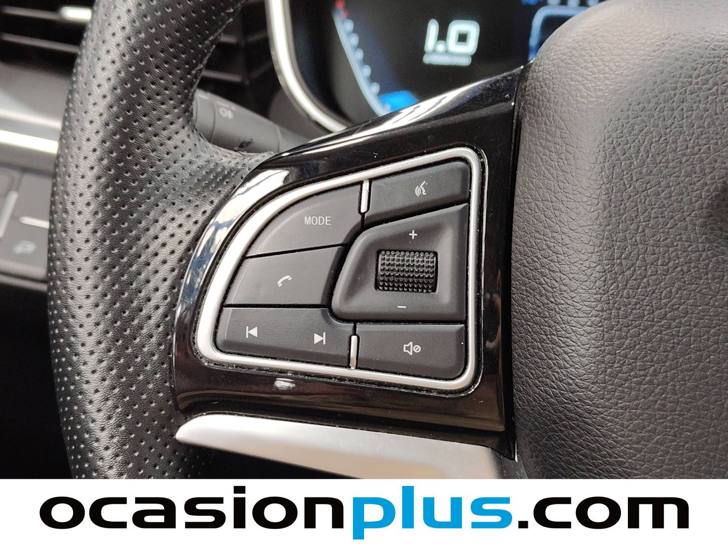 SWM G01 SWM G01 1.5T Luxury (131 CV) manual