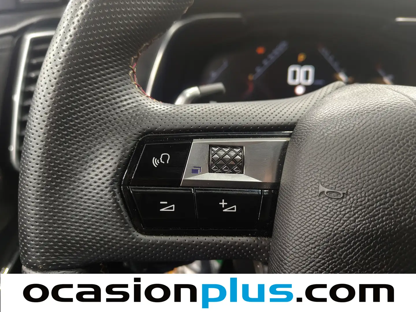 Foto DS DS 7 Crossback DS DS7 Crossback BlueHDi 130 DE Performance Line AT (130 CV)