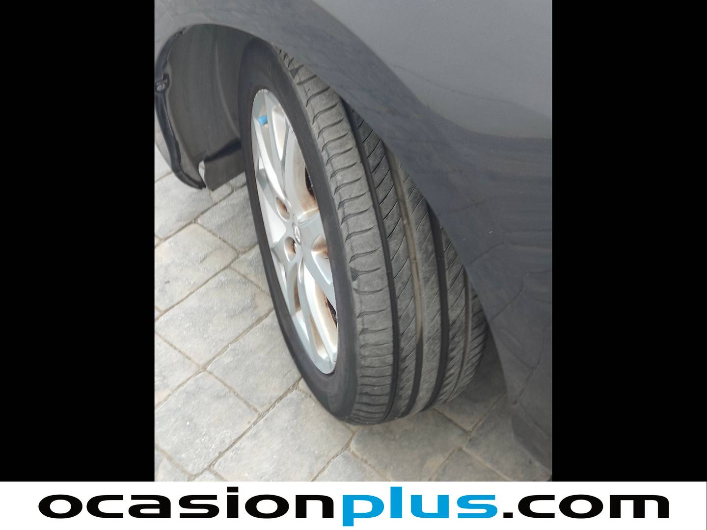 Toyota Auris Toyota Auris 1.6 VVT-i Active (132 CV) 2011