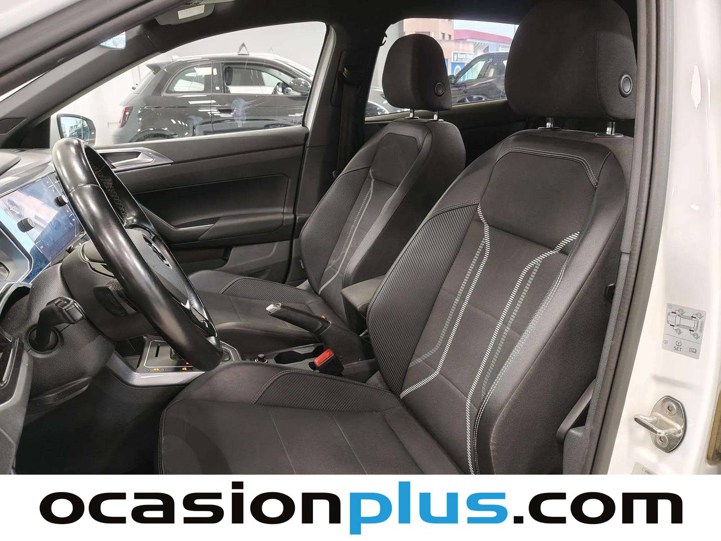 Foto asientos delanteros Volkswagen Polo Volkswagen Polo R-Line 1.0 TSI (95 CV) DSG