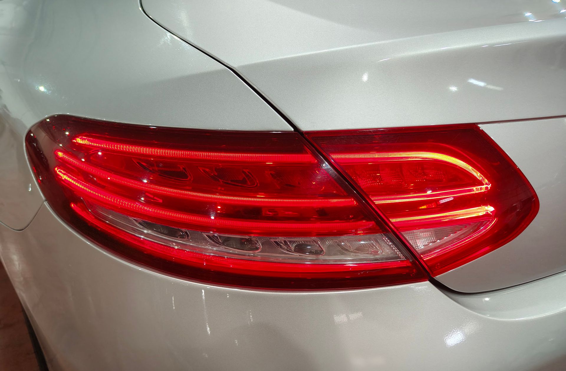 Mercedes-Benz Clase C C Coupe 220 d AMG Line - foto 16