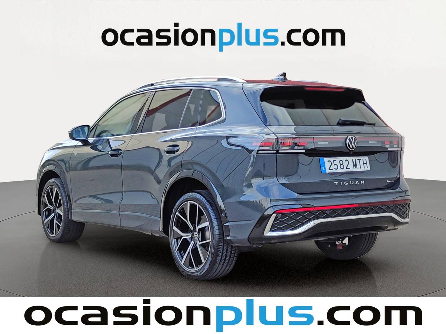 Foto trasera Volkswagen Tiguan Volkswagen Tiguan R-Line 2.0 TDI 4Motion (193 CV) DSG izquierda