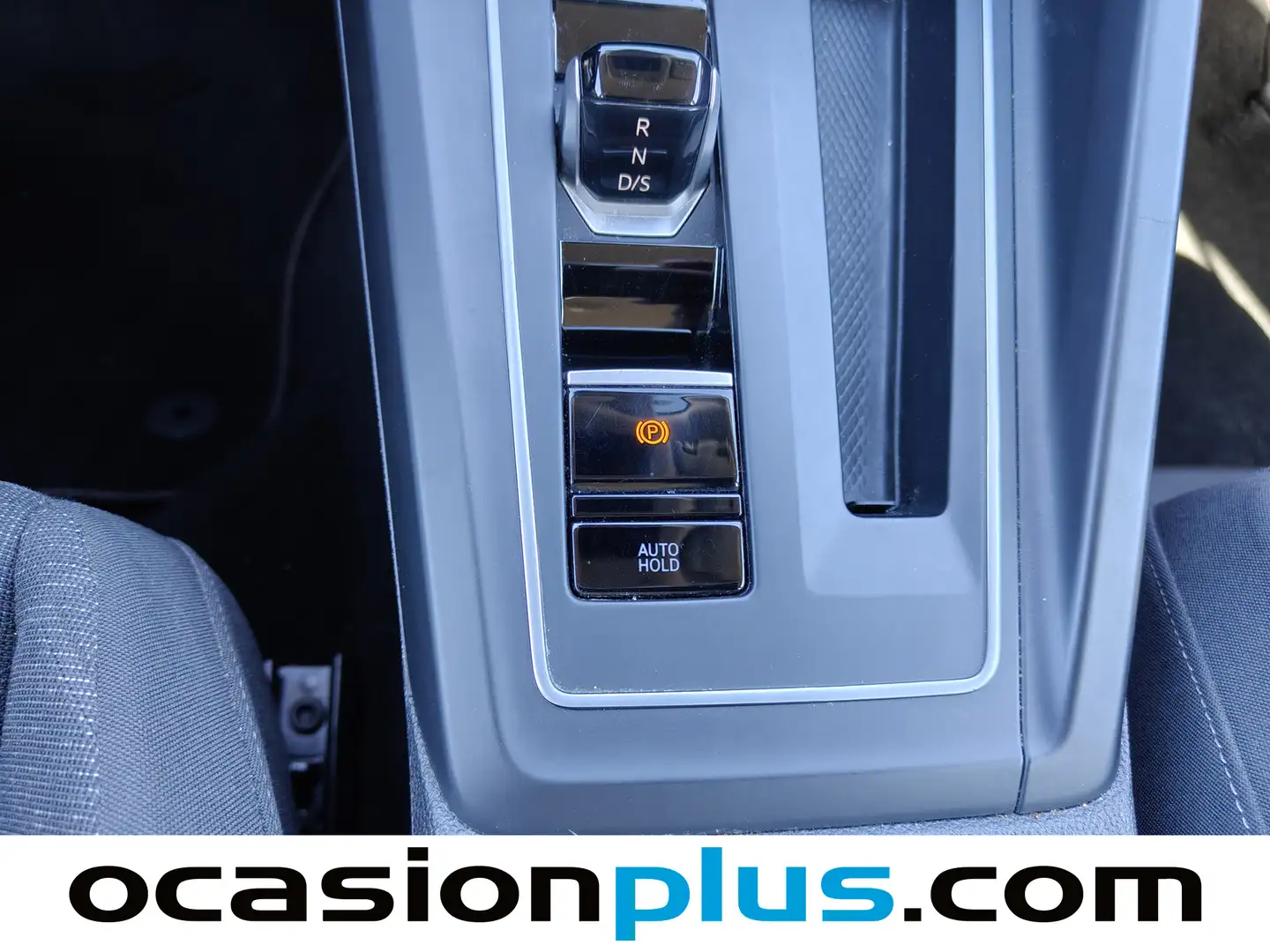 Foto Volkswagen Golf Volkswagen Golf Life 1.0 eTSI  (110 CV) DSG