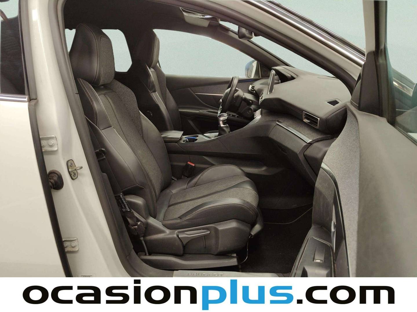Peugeot 5008 Peugeot 5008 1.2L PureTech S&S GT Line (130 CV) 7 Plazas de ocasión